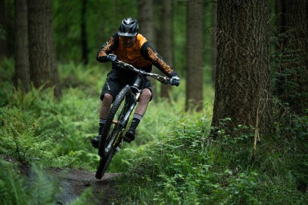 SCOTT-sports-bike-actionimage-brendan-fairclough-2022-spark-photo-by-roo-fowler_RZ69621-WEB